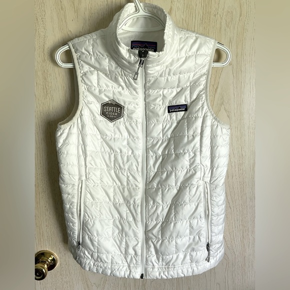PATAGONIA WOMEN'S NANO PUFF VEST Birch White Sz Medium - Picture 1 of 8